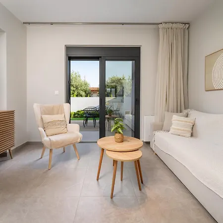Luxe Benedenwoning Nula Kos-stad