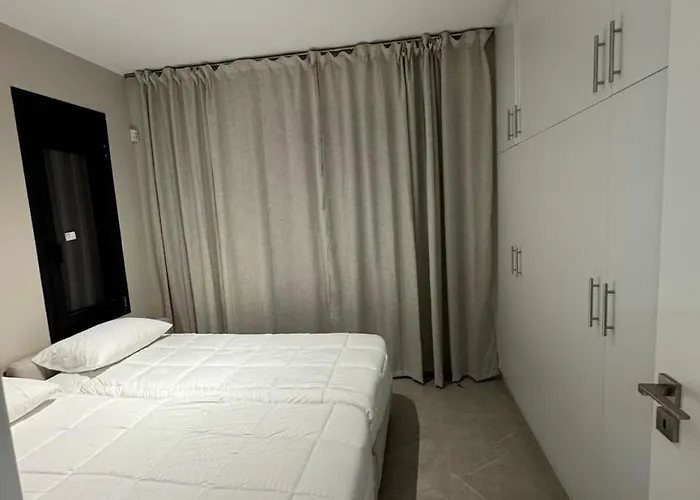 Luxe Benedenwoning Nula *